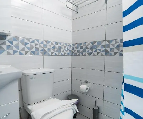 Family Seacoast Apartment