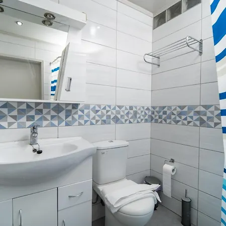 Family Seacoast * Chania (Crete)