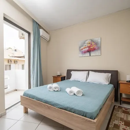 Family Seacoast * Chania (Crete)